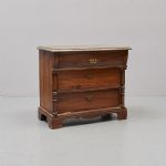 1192 2073 CHEST OF DRAWERS